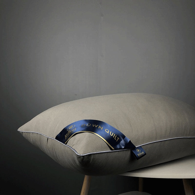 OYAS Single Line Pillow Hilton Hotel Grade 1000g